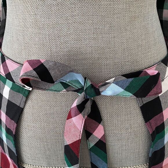 Vera Bradley Colorful Tartan Check Apron Adjustable Holiday Preppy Casual NWOT - Picture 6 of 12